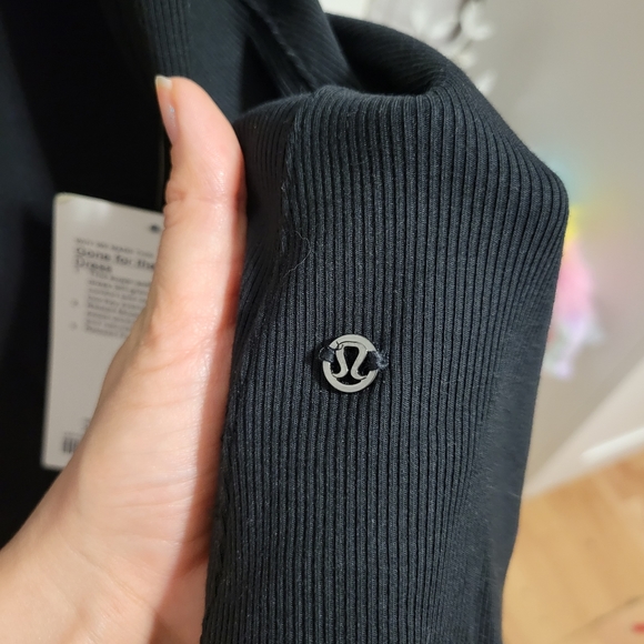 NWT Lululemon Dress - Picture 4 of 6